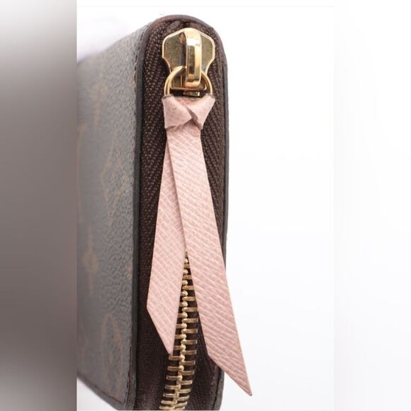 Louis Vuitton Clemence Wallet - Picture 15 of 16